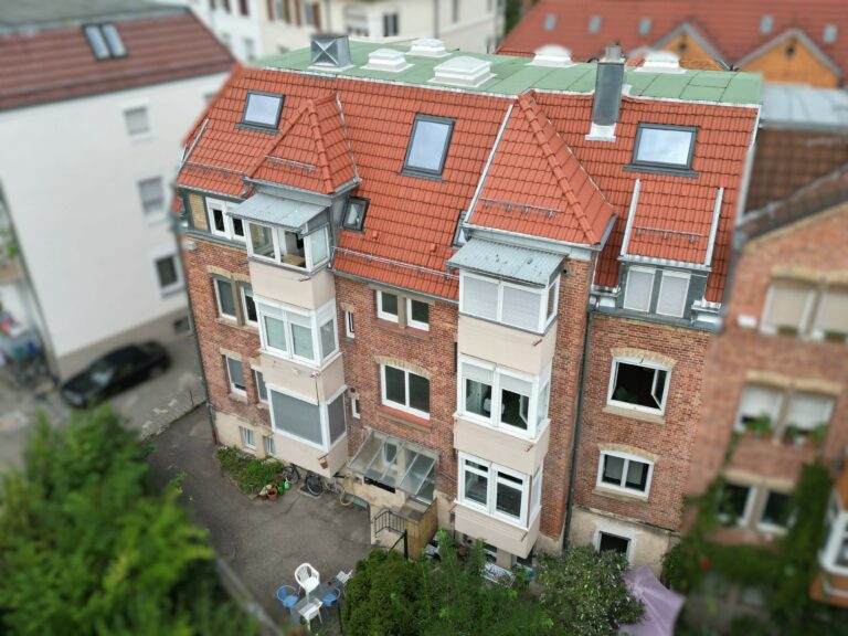 Mehrfamilienhaus - Stuttgart, Ost