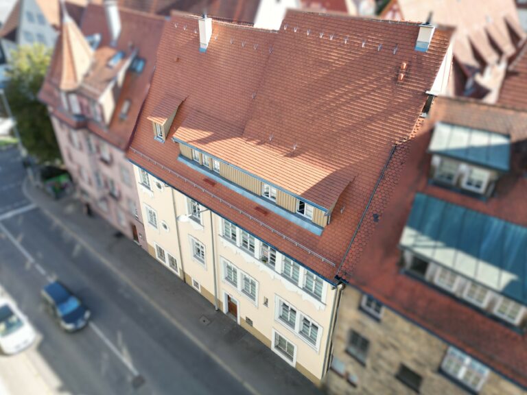 Mehrfamilienhaus - Esslingen